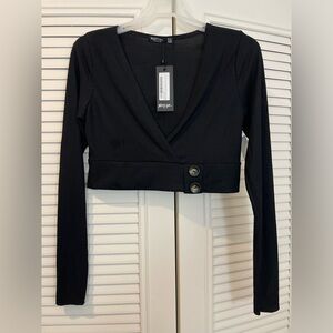 Black long sleeve crop top